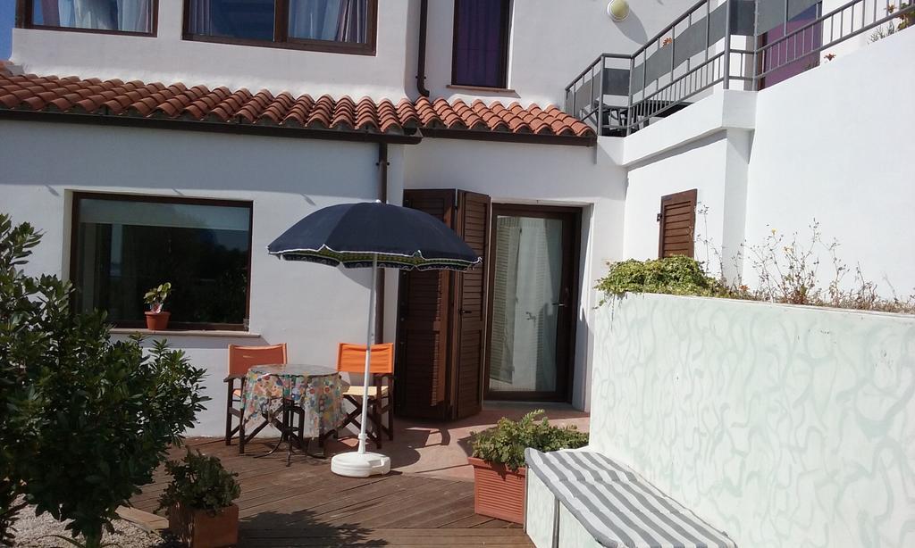 Holiday Homes Porto San Paolo  Bagian luar foto